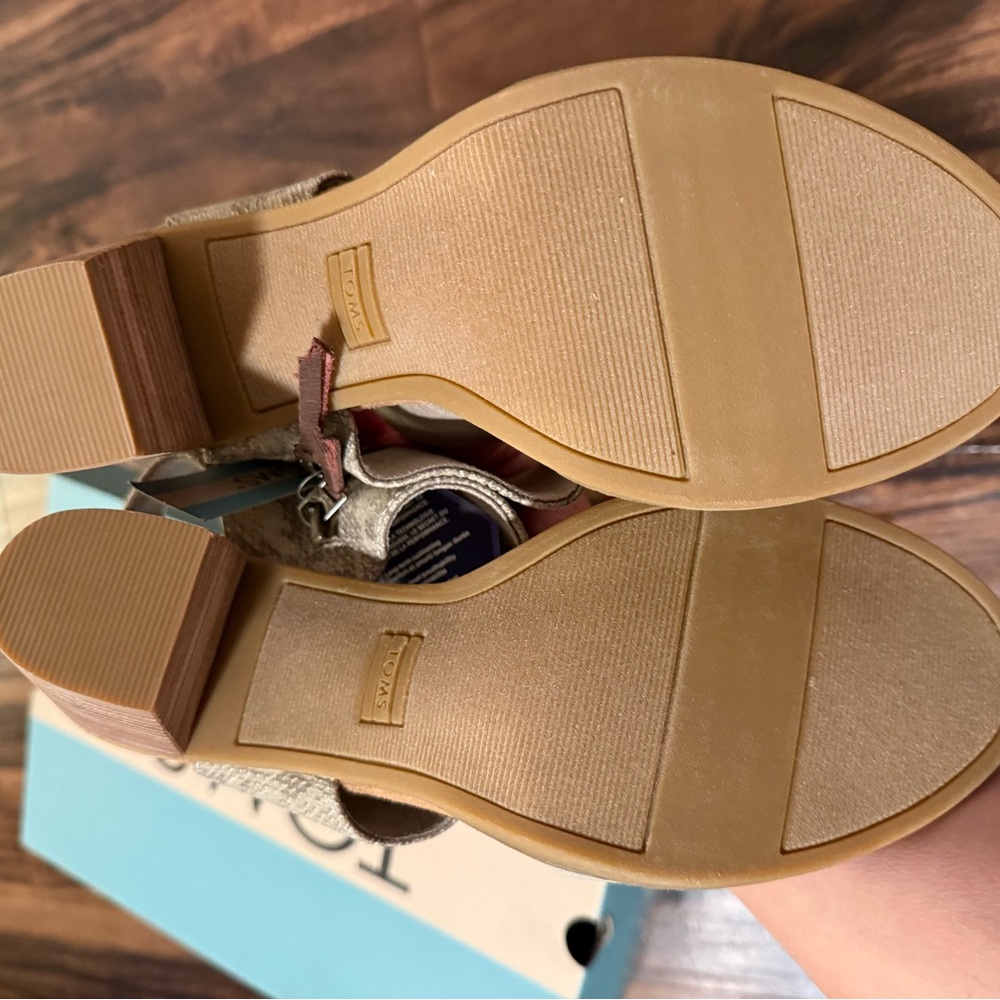 TOMS Women's Majorca Cutout Heels- Beige Snake-Print Block Heel Sandals - Picture 8 of 11